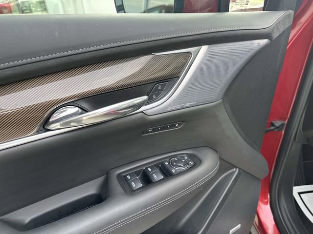 Certified 2025 Cadillac XT6 Sport w/ Platinum Package image 17