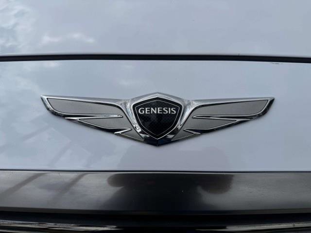 Used 2019 Genesis G80 3.8 RWD image 11