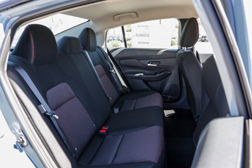 New 2027 Nissan Sentra SR FWD image 21