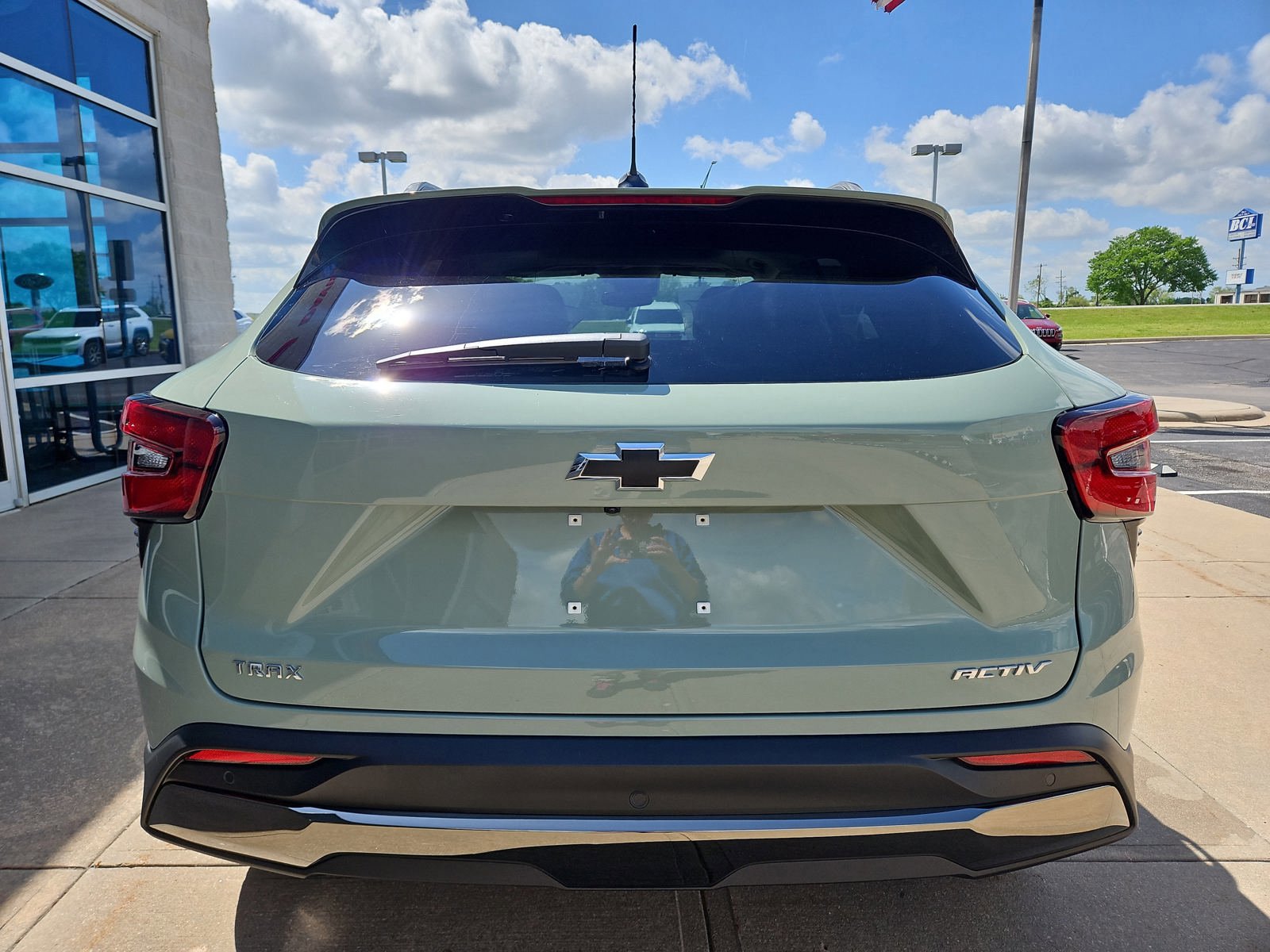 New 2026 Chevrolet Trax ACTIV FWD image 21