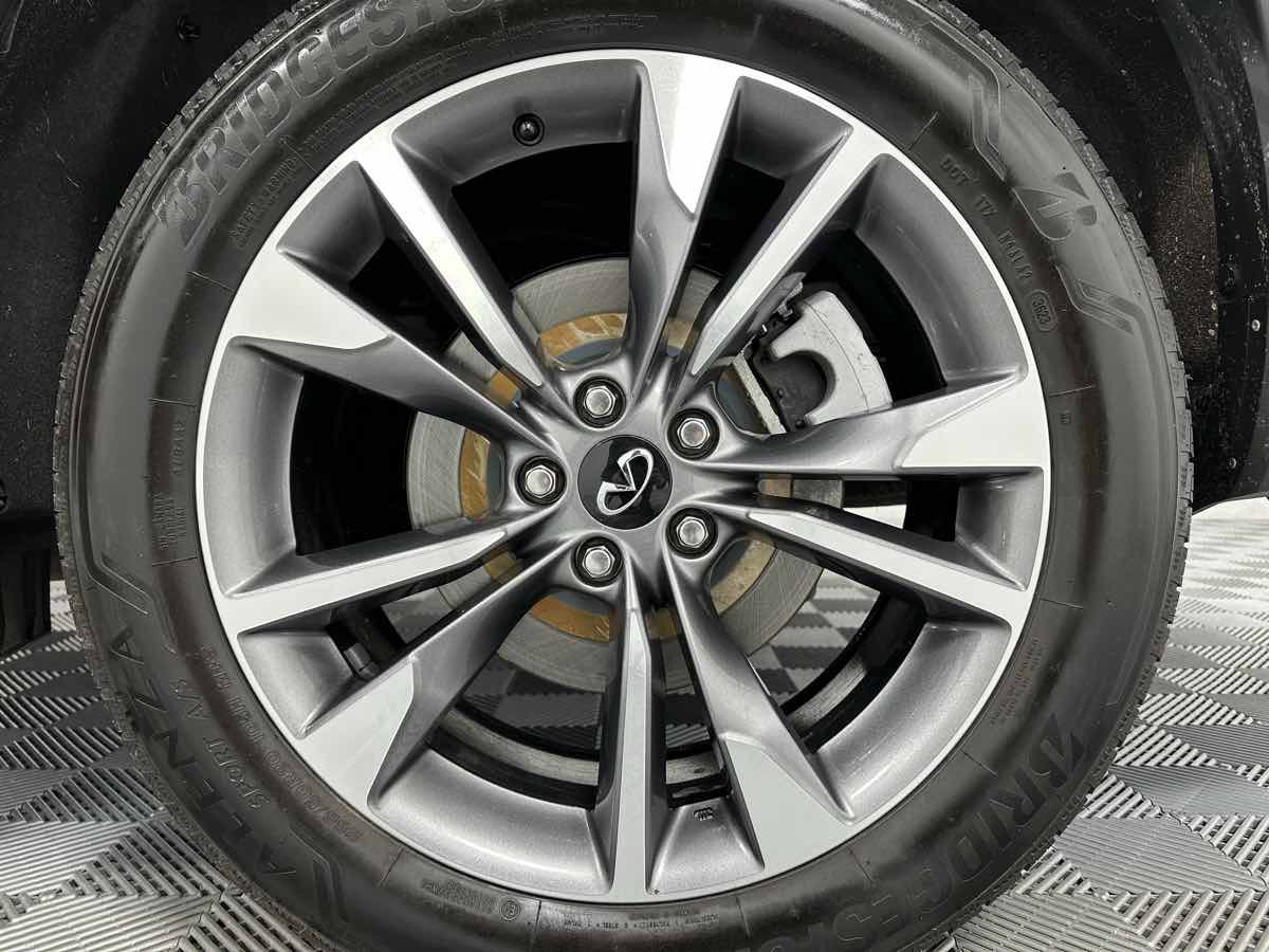 Used 2024 INFINITI QX60 Luxe image 37