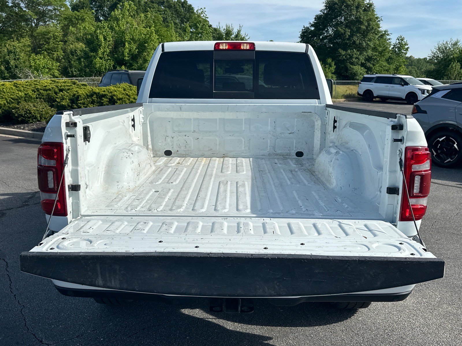 Used 2024 RAM 2500 Laramie AWD/4WD image 15