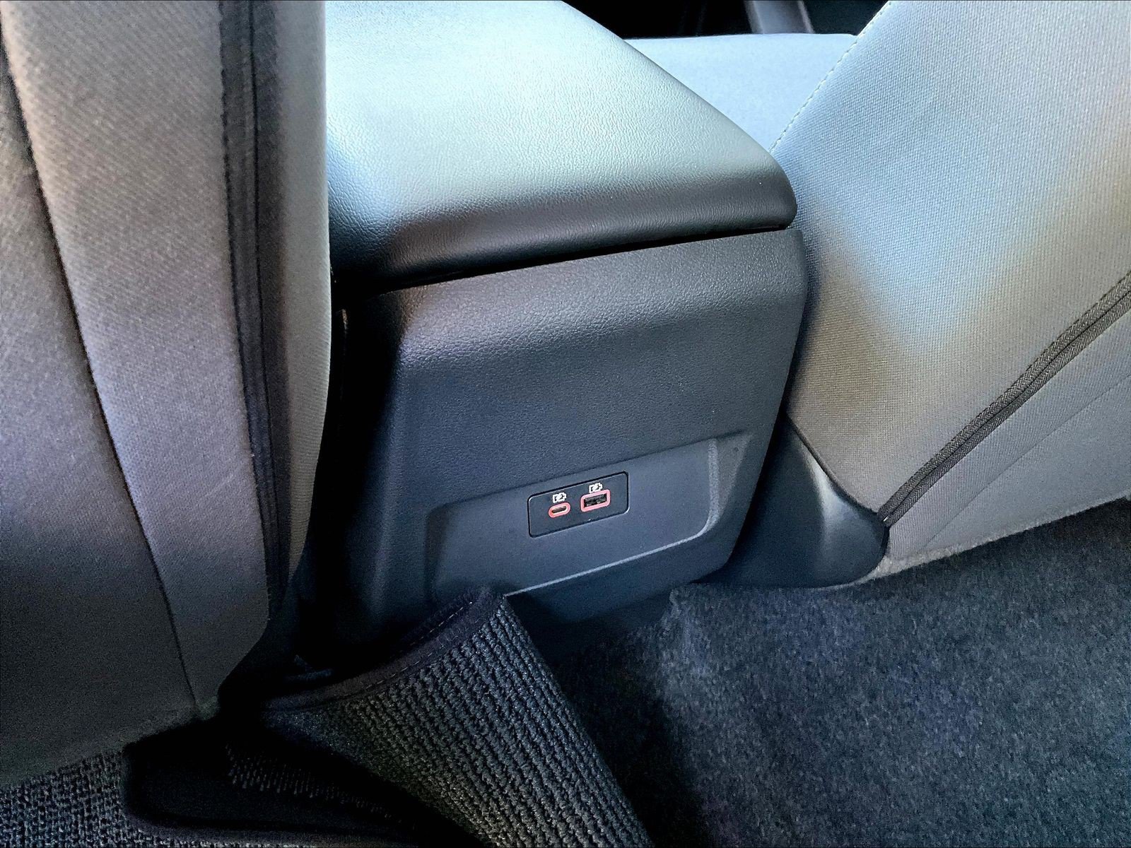 Used 2025 Nissan Frontier SV AWD/4WD image 11