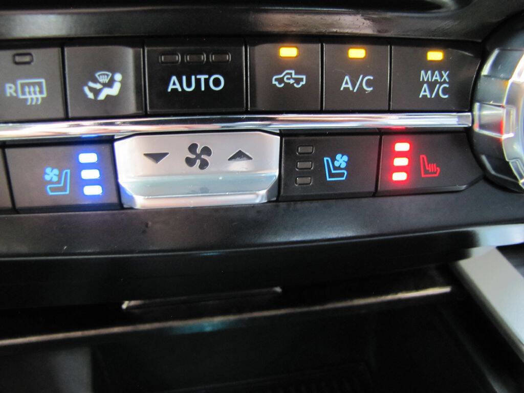 Used 2022 Ford F250 Lariat w/ Lariat Value Package image 42