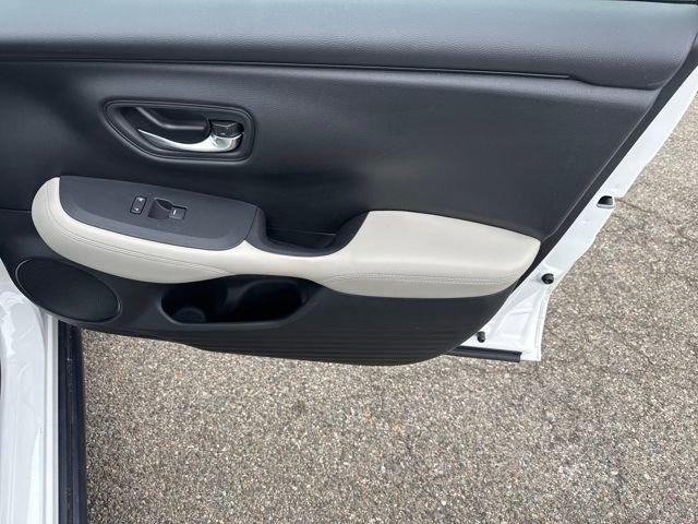 Certified 2023 Honda HR-V LX image 20