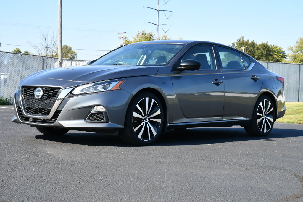 Used 2022 Nissan Altima 2.5 SR FWD image 3