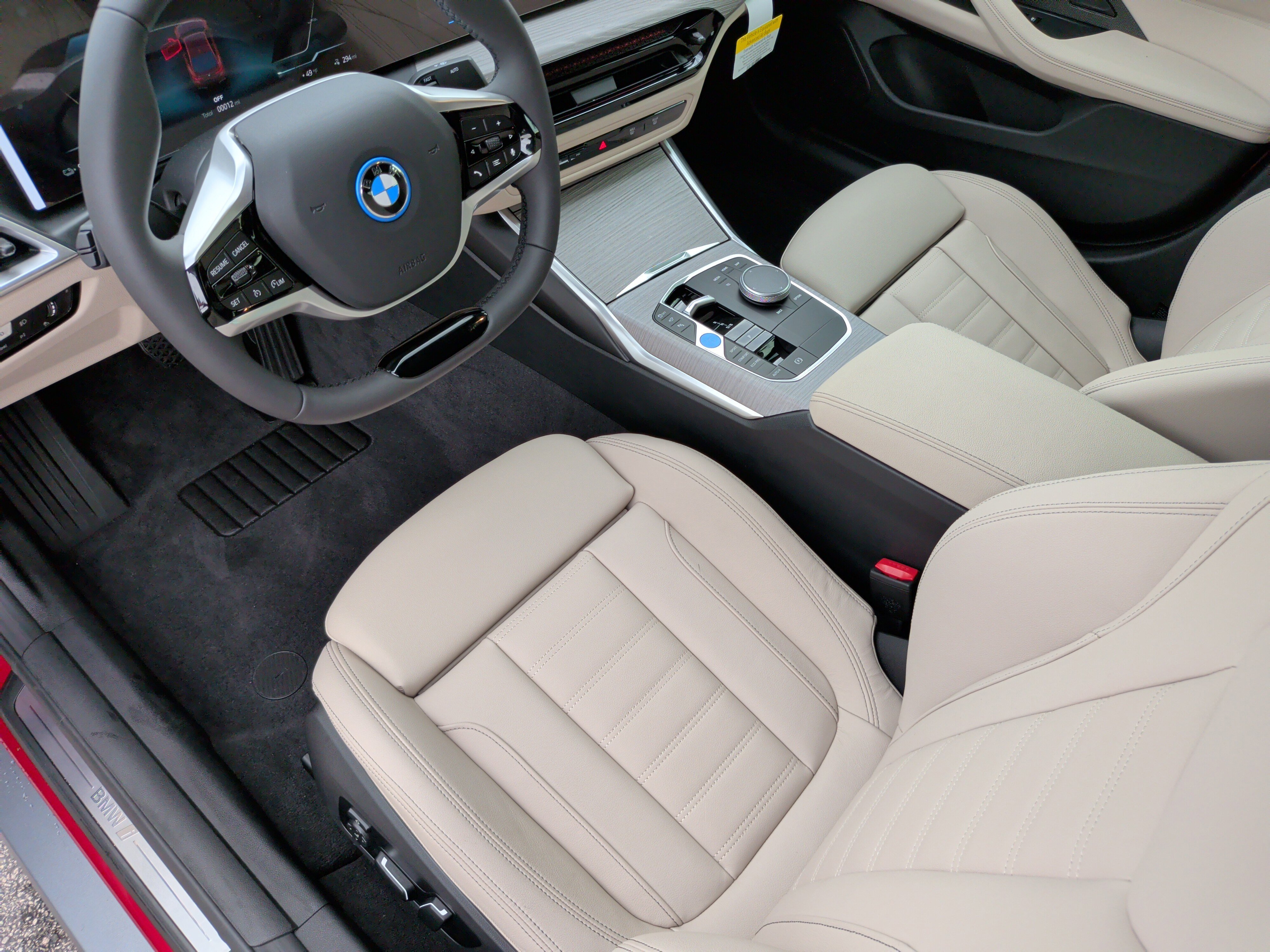 Certified 2025 BMW i4 xDrive40i w/ Premium Package AWD/4WD image 16