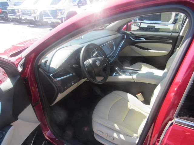 Certified 2020 Buick Enclave Essence w/ Sound and Sites Package AWD/4WD image 9