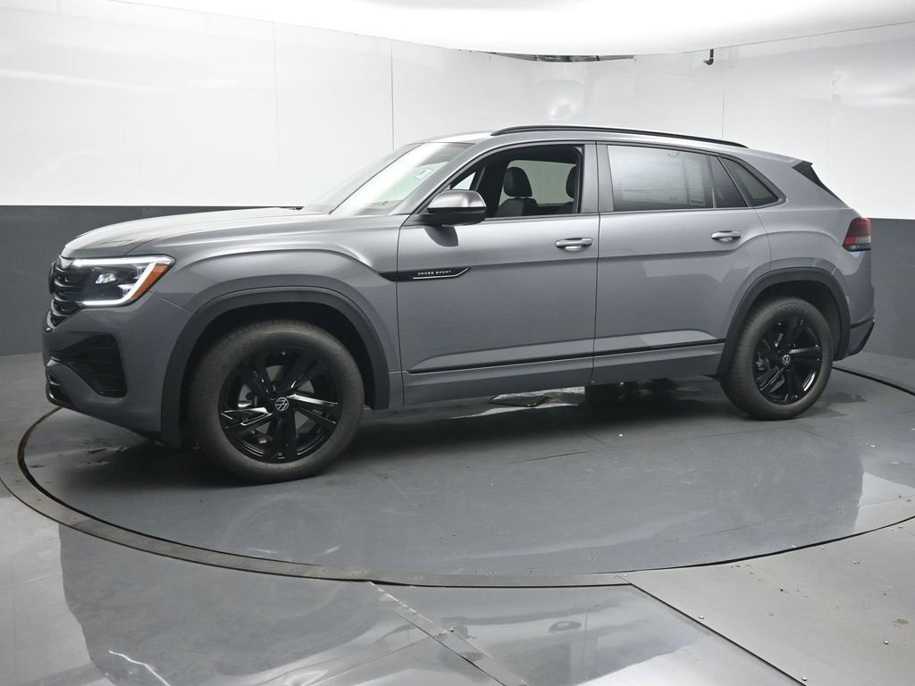 New 2026 Volkswagen Atlas Cross Sport SEL R-Line image 4