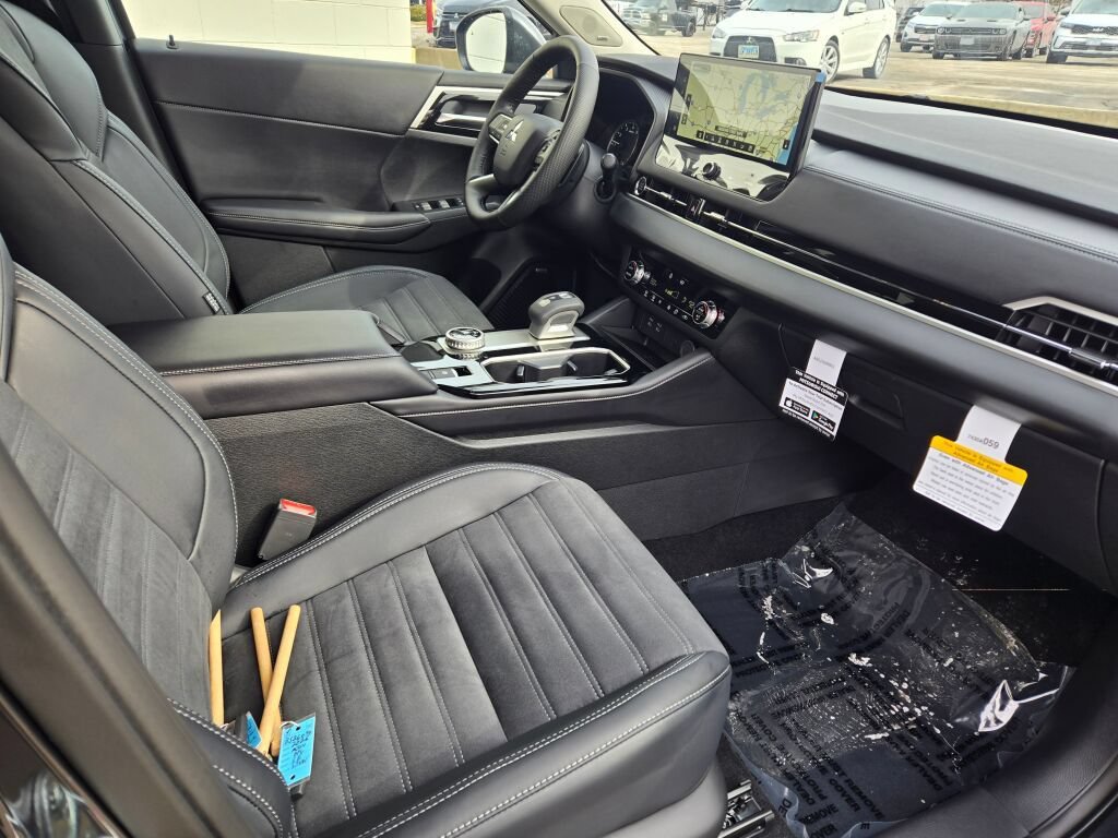 New 2026 Mitsubishi Outlander SEL AWD/4WD image 4