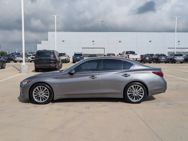 Used 2020 INFINITI Q50 Luxe w/ Cargo Package RWD image 3