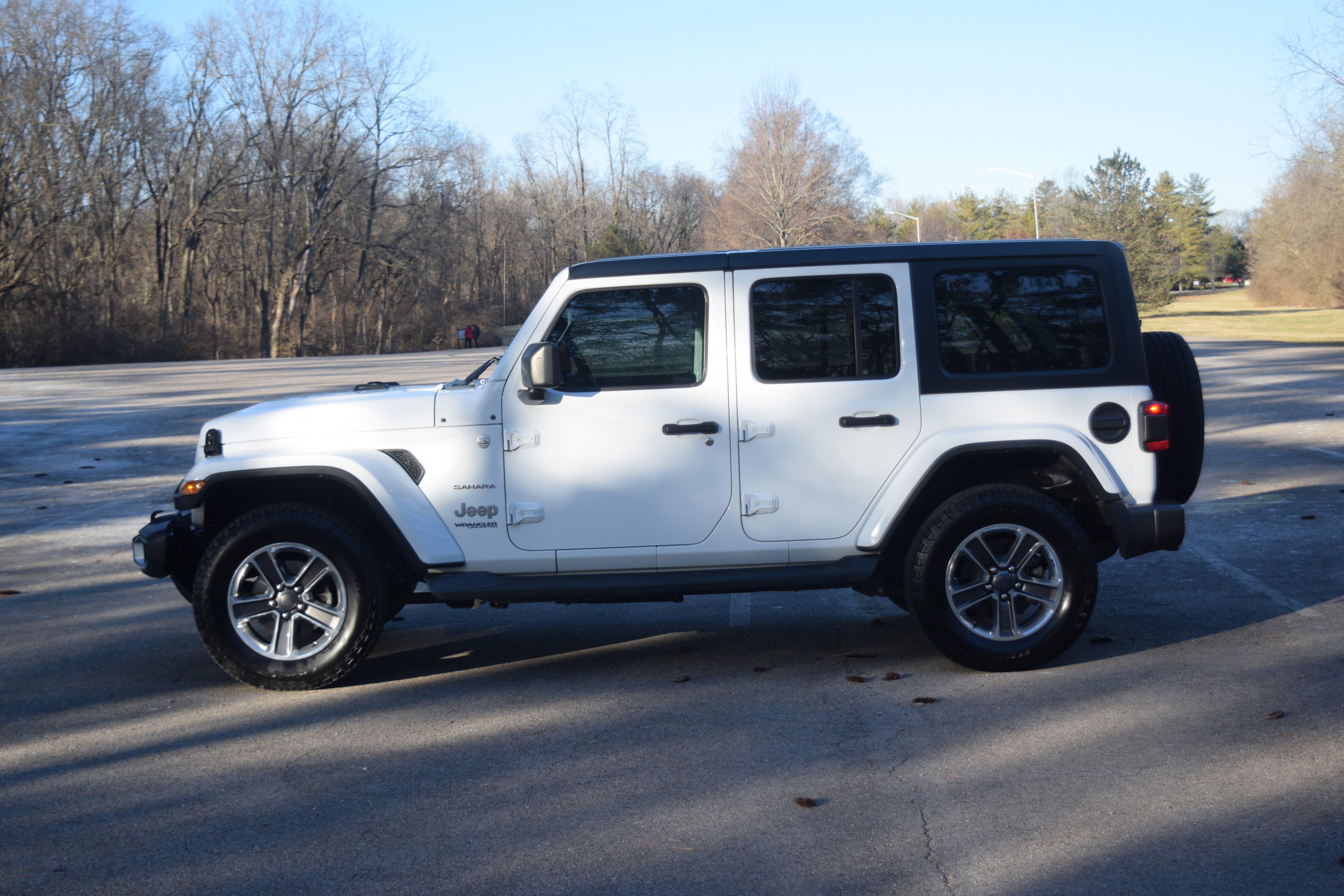 Used 2018 Jeep Wrangler Unlimited Sahara image 21