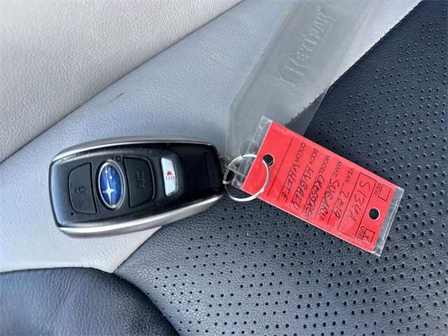 Used 2019 Subaru Crosstrek Hybrid w/ Moonroof Package w/Navigation image 30