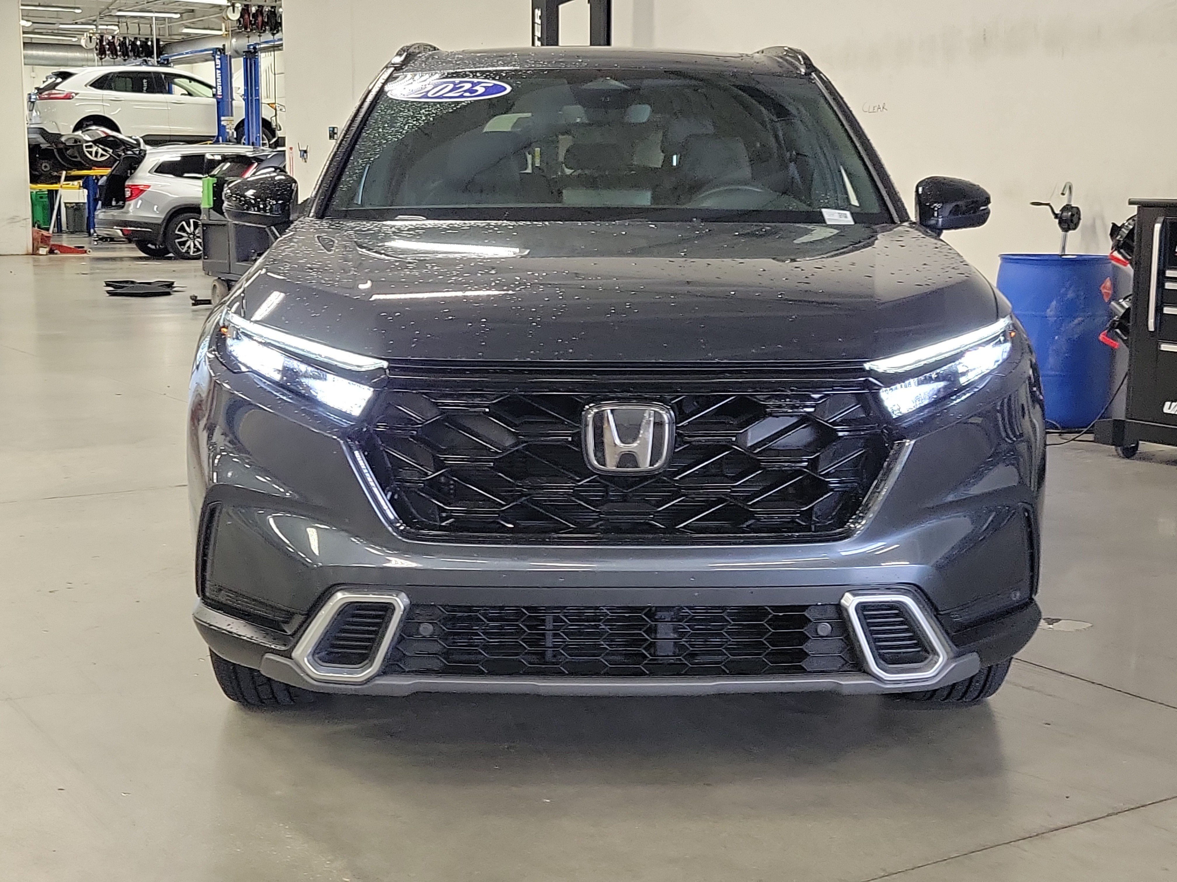 Used 2025 Honda CR-V Sport Touring video 2
