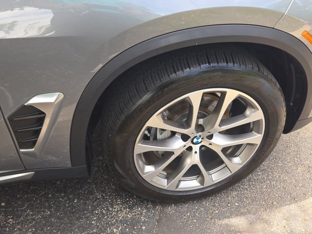 Used 2024 BMW X5 xDrive40i w/ Premium Package AWD/4WD image 50