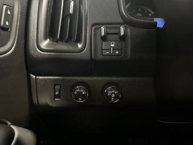 Used 2018 Chevrolet Colorado ZR2 image 19