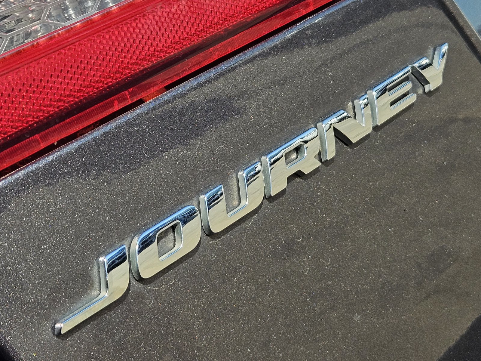 Used 2019 Dodge Journey SE w/ Connectivity Group FWD image 14
