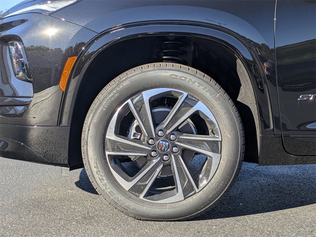 New 2026 Buick Enclave Sport Touring w/ Power Package image 8