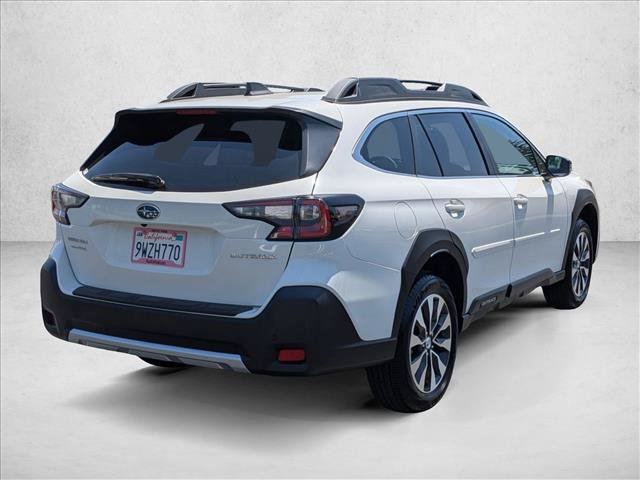 Certified 2025 Subaru Outback Limited AWD/4WD image 5