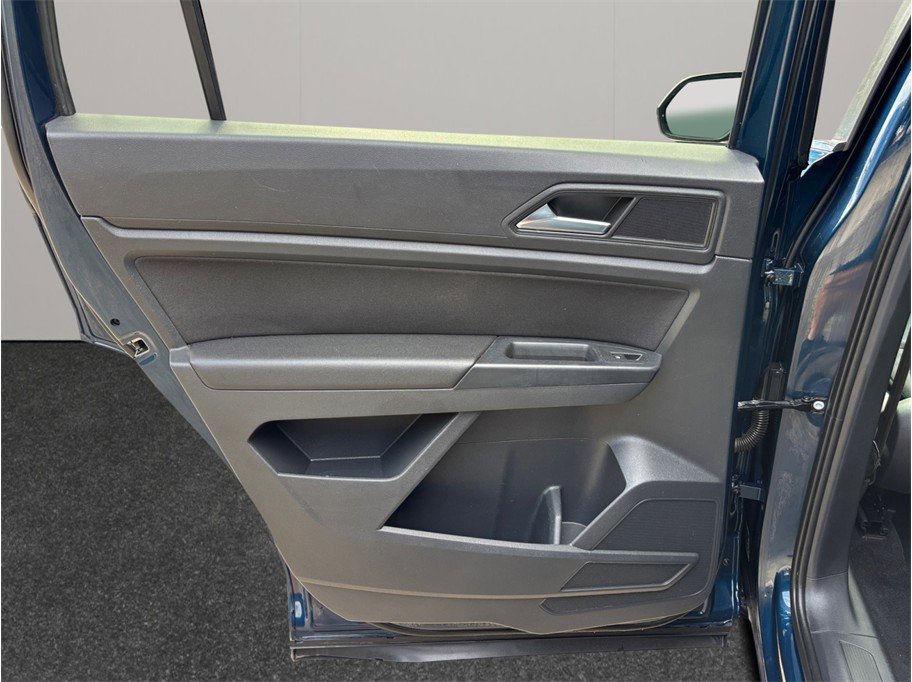 Used 2021 Volkswagen Atlas S image 29