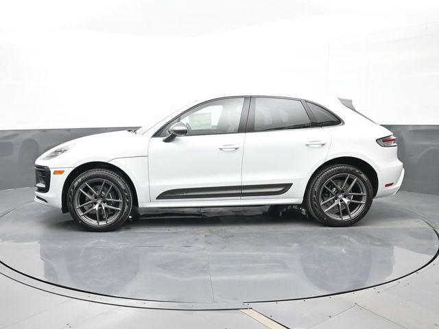 New 2026 Porsche Macan Turbo image 2