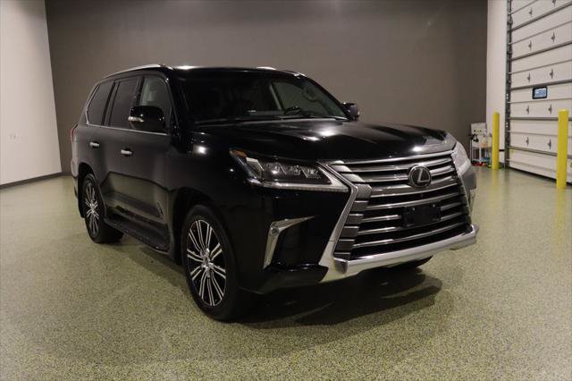 Used 2018 Lexus LX 570 4WD w/ Luxury Package image 1