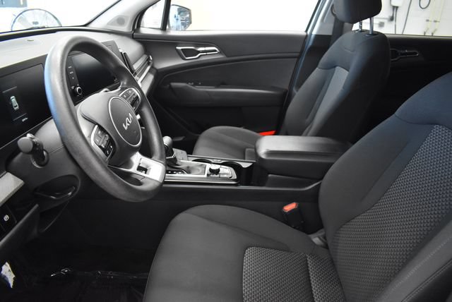 Used 2024 Kia Sportage LX AWD/4WD image 22