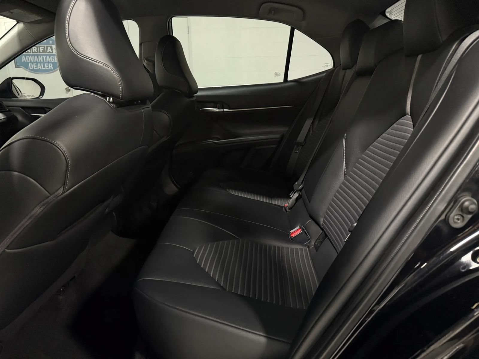 Used 2022 Toyota Camry SE FWD image 39