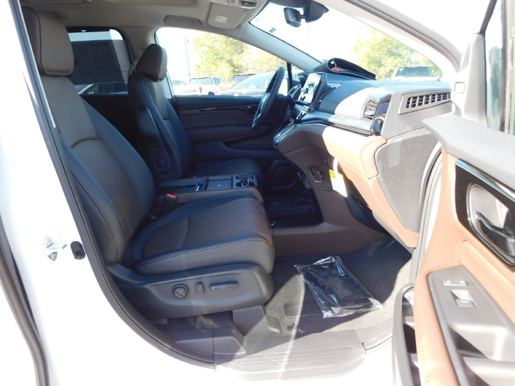 New 2027 Honda Odyssey Elite image 18