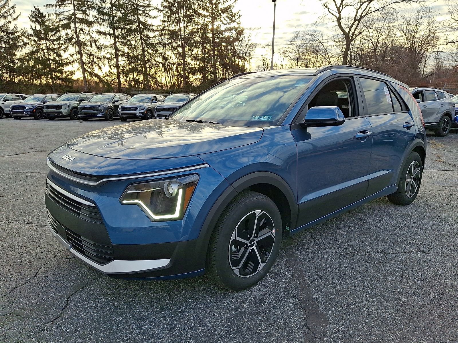 New 2026 Kia Niro EX w/ EX Premium Package image 4