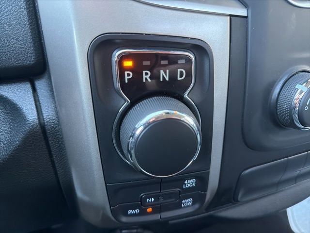 Used 2016 RAM 1500 Classic SLT image 33