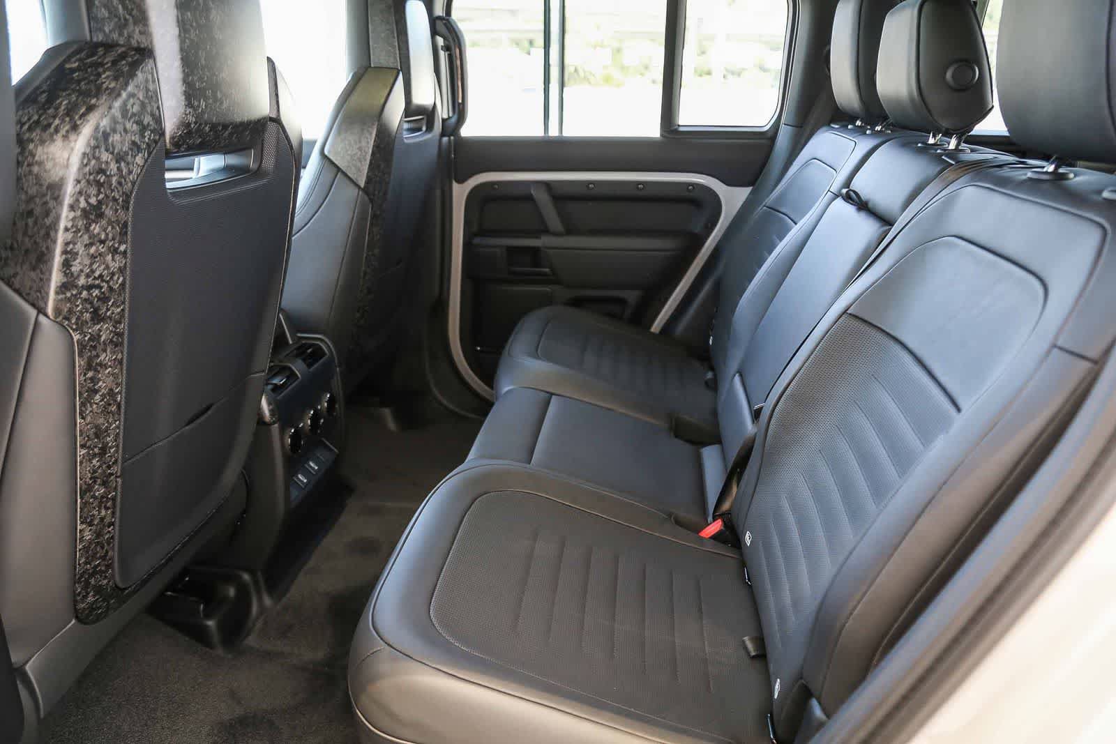 New 2026 Land Rover Defender 110 OCTA AWD/4WD image 19