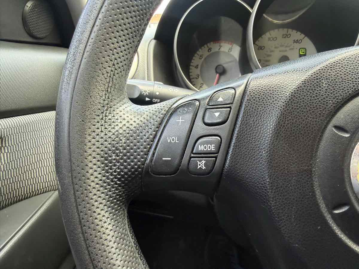 Used 2008 MAZDA MAZDA3 i Touring FWD image 31