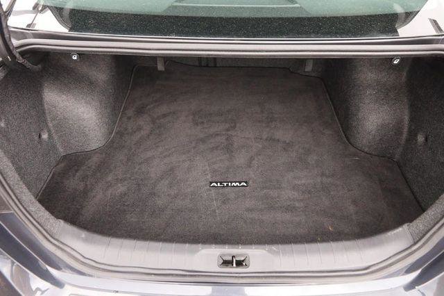 Used 2022 Nissan Altima 2.5 SV image 7