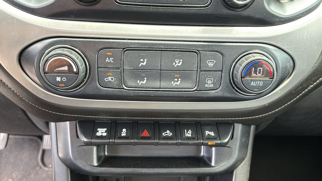 Used 2019 GMC Canyon SLE w/ Driver Alert Package AWD/4WD image 20