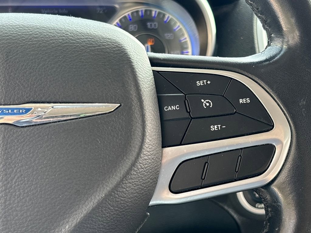 Used 2019 Chrysler 300 Touring L w/ Quick Order Package 22F image 21