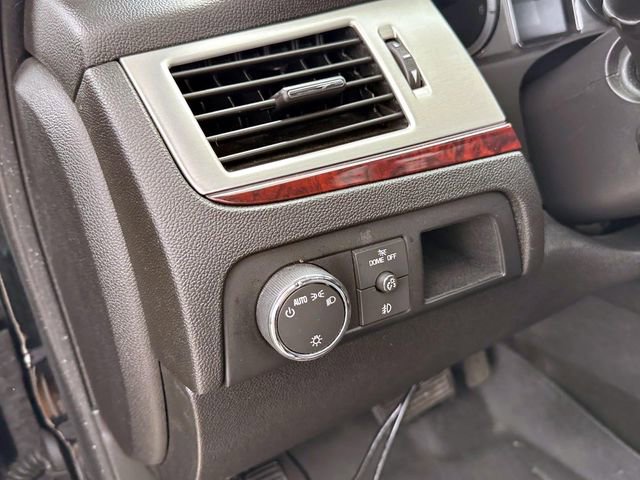 Used 2012 Cadillac Escalade EXT Luxury image 22