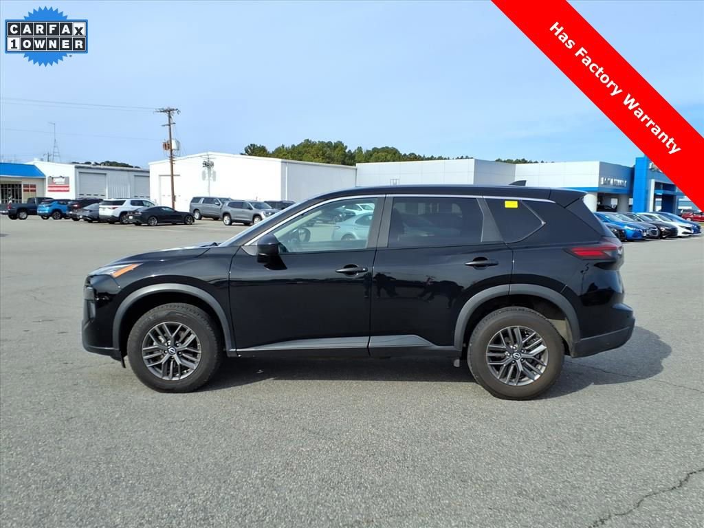 Used 2024 Nissan Rogue S video 2