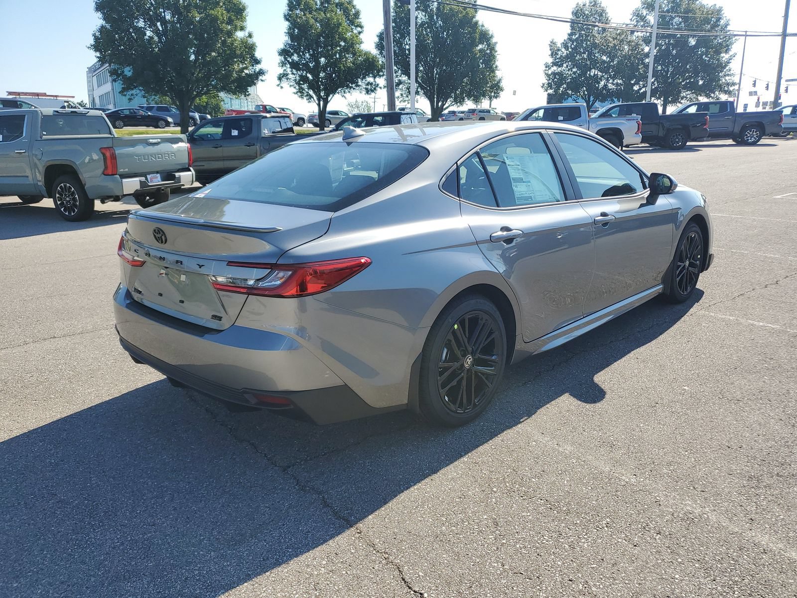 New 2026 Toyota Camry SE FWD image 4