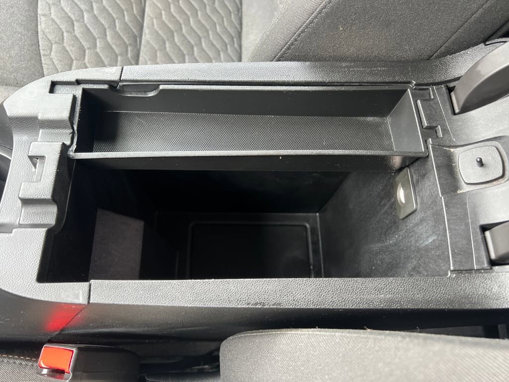 Used 2020 Chevrolet Equinox LT w/ Driver Convenience Package image 20