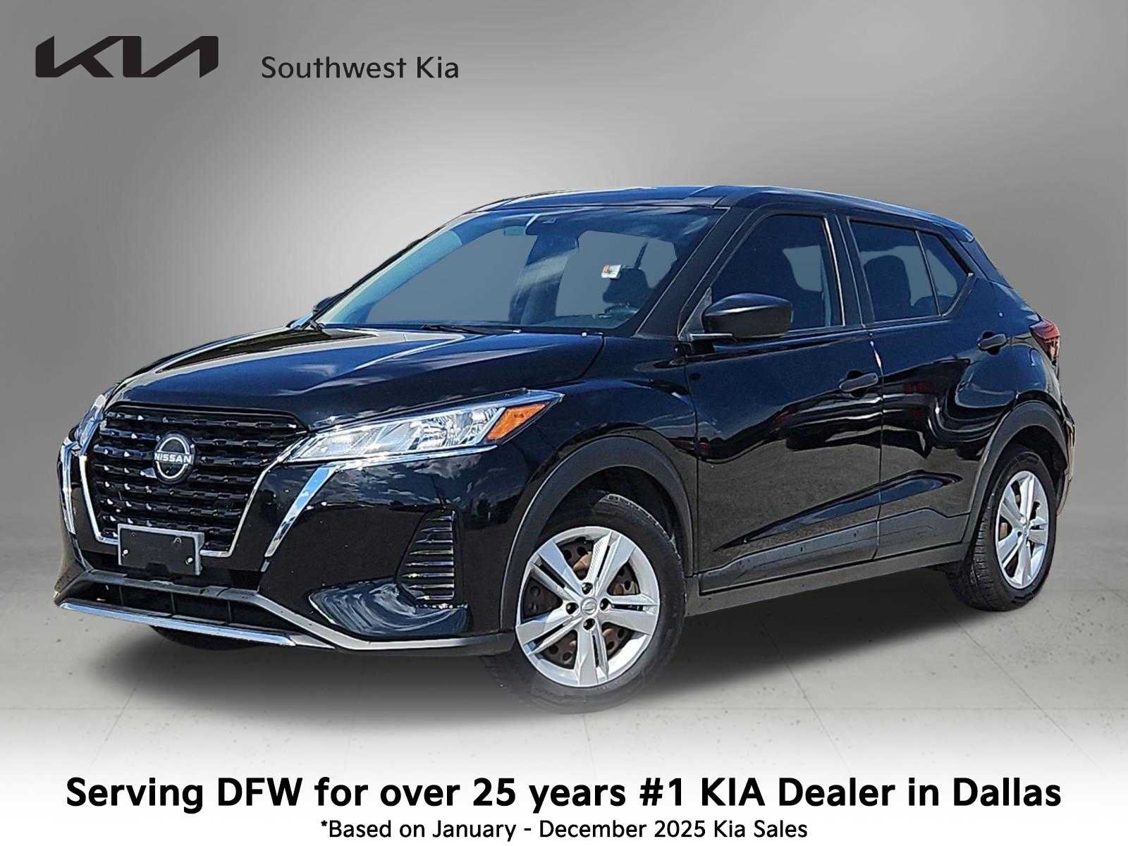 Used 2022 Nissan Kicks S FWD image 1