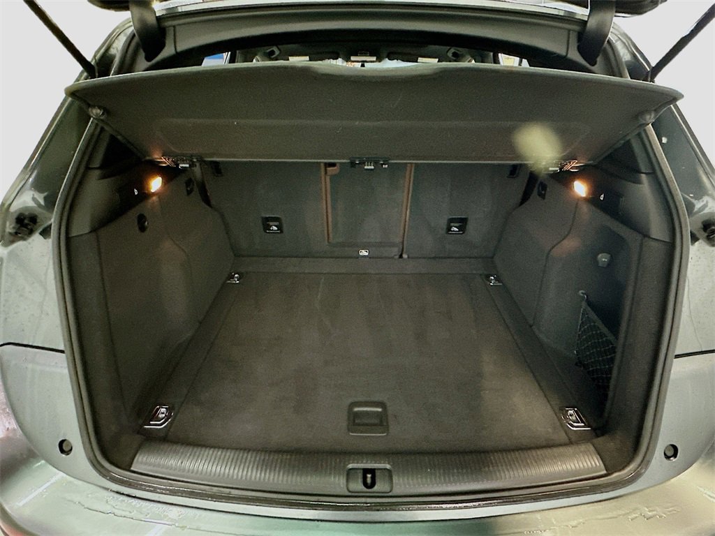 Used 2017 Audi Q5 2.0T Premium image 29