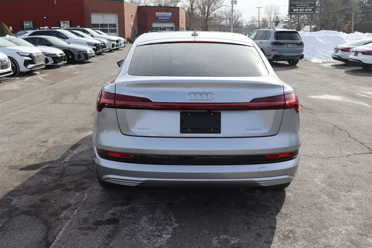 Used 2020 Audi e-tron Premium Plus image 6