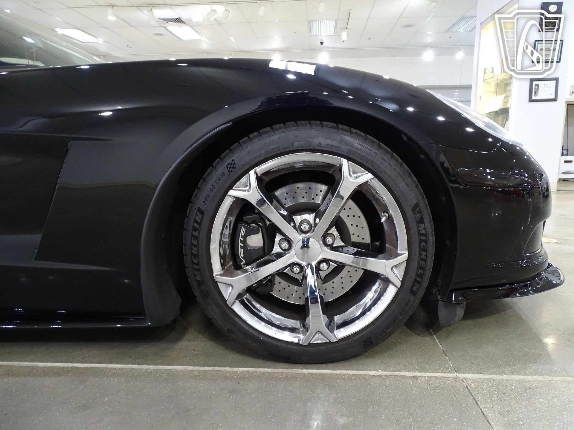 Used 2006 Chevrolet Corvette Coupe w/ Performance Package image 38