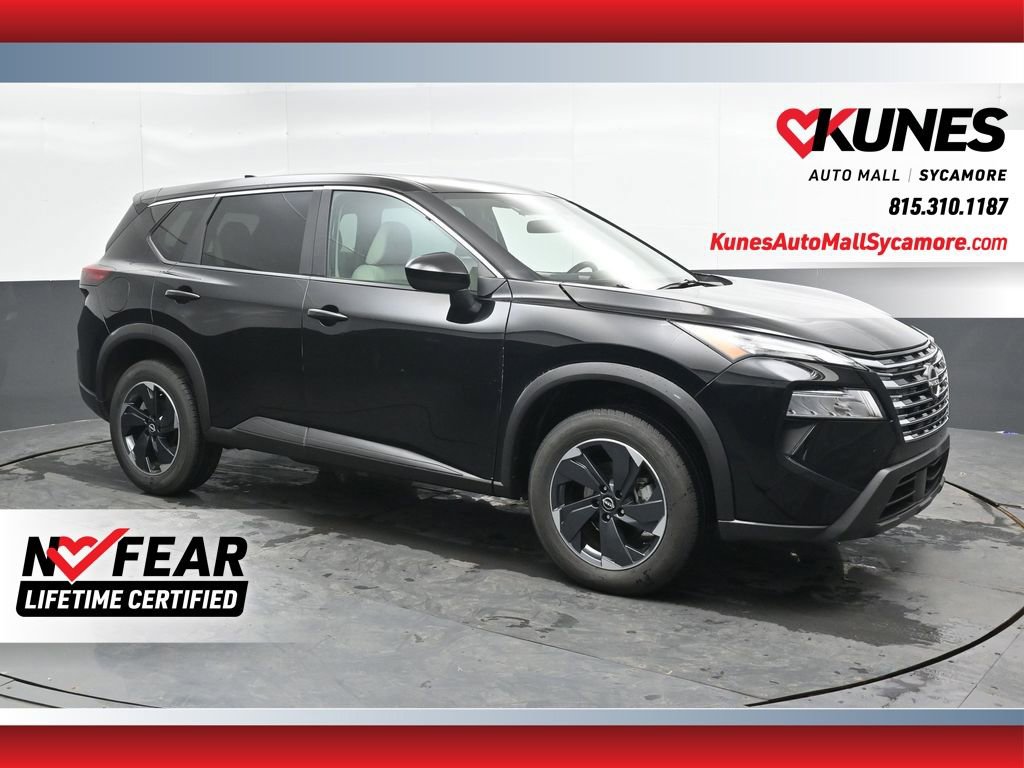 Used 2025 Nissan Rogue SV AWD/4WD image 1