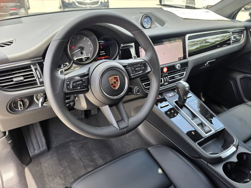 New 2026 Porsche Macan S AWD/4WD image 4