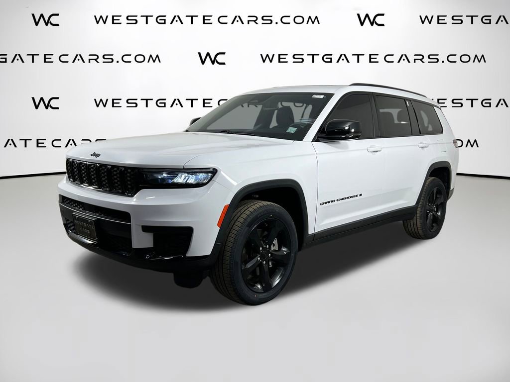 Used 2023 Jeep Grand Cherokee L Laredo image 1