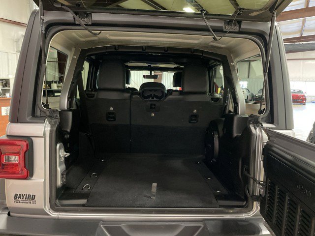 Used 2021 Jeep Wrangler Unlimited Rubicon AWD/4WD image 23