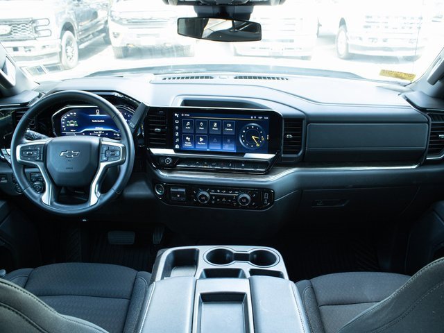 Used 2024 Chevrolet Silverado 1500 RST image 17