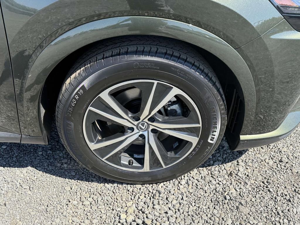 Used 2024 Lexus RX 350 Premium image 7